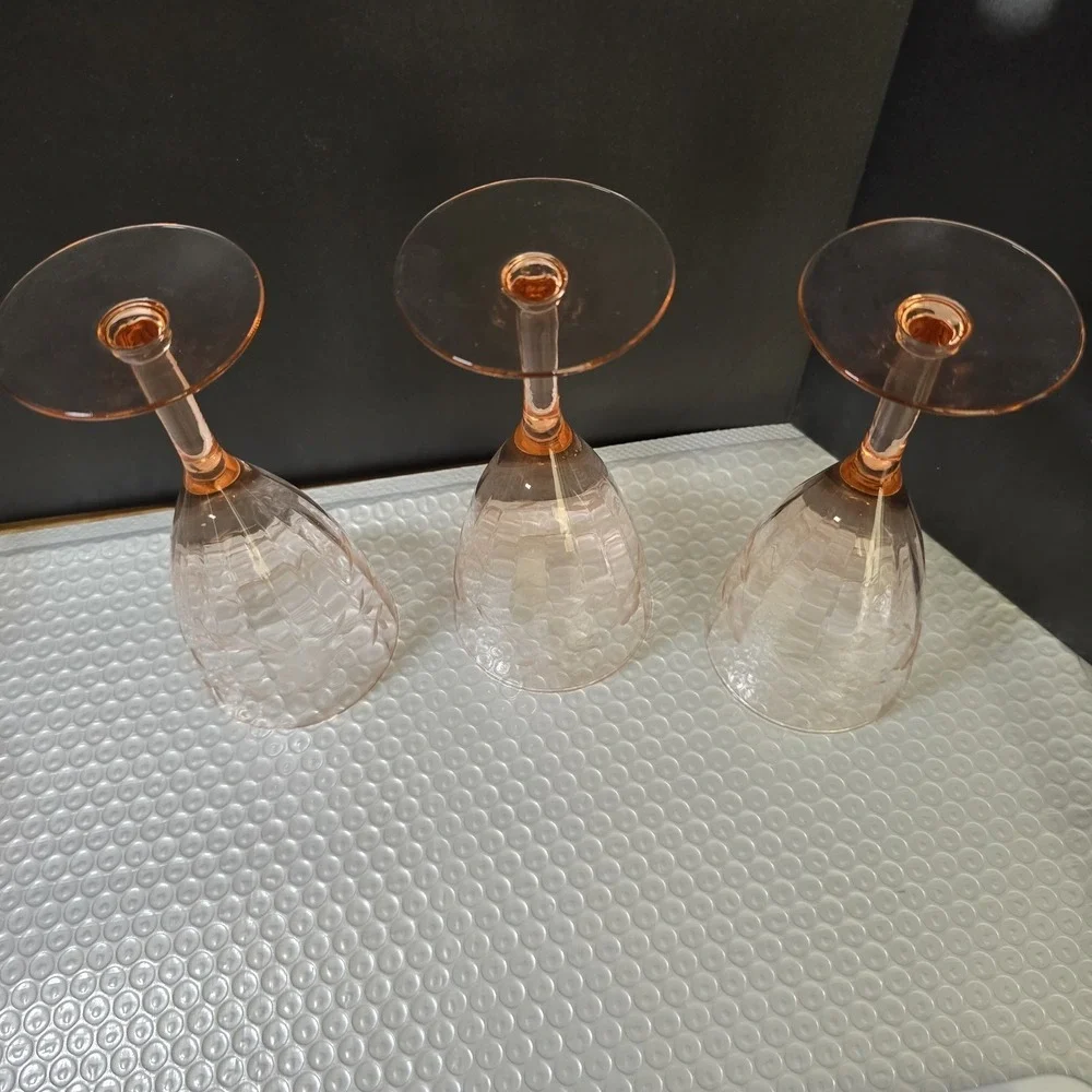 VTG Depression Glass Wine Goblets Set of 3 Etched Ribbed Rambler Rose Pink 7in